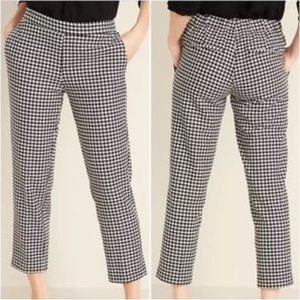 Old Navy Pull On Pants in Houndstooth
